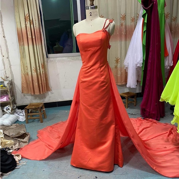 Custom Made Gown - Picture 2 of 5